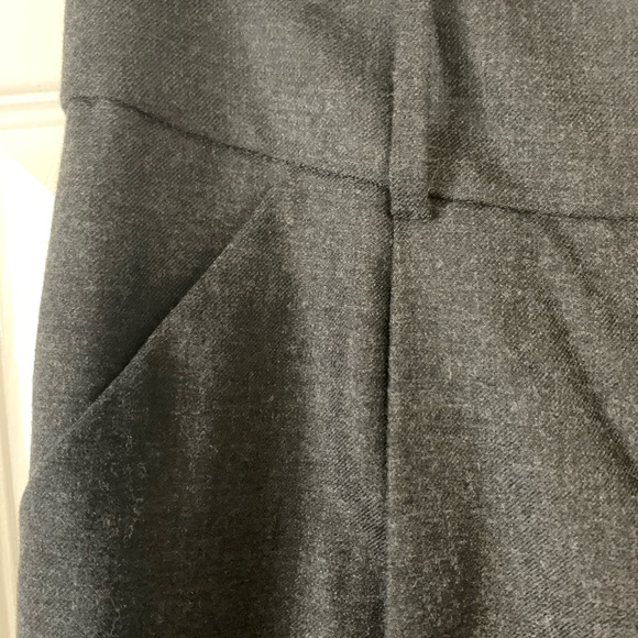 New without tags wool blend cropped pants size 2 by Ann Taylor grey/blue - Picture 3 of 8